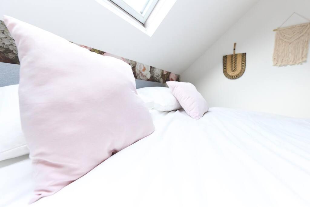 Hippie Chic ! Apartment มงส์ ภายนอก รูปภาพ