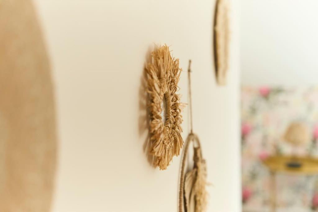 Hippie Chic ! Apartment มงส์ ภายนอก รูปภาพ