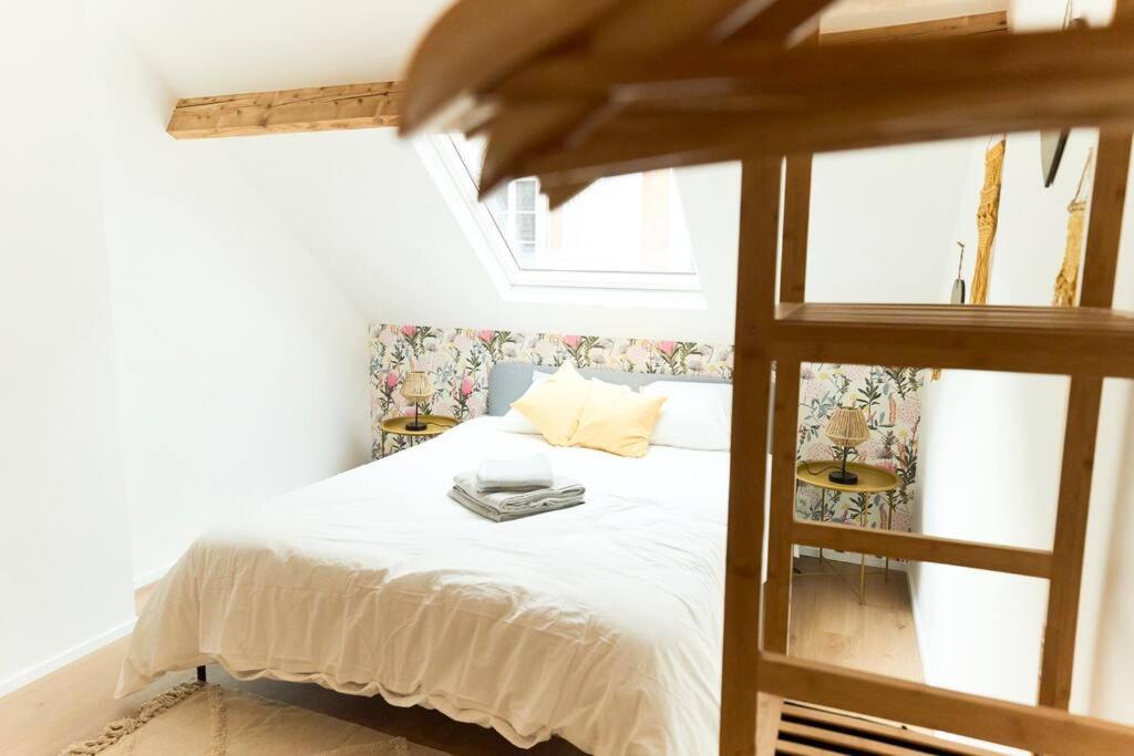 Hippie Chic ! Apartment มงส์ ภายนอก รูปภาพ
