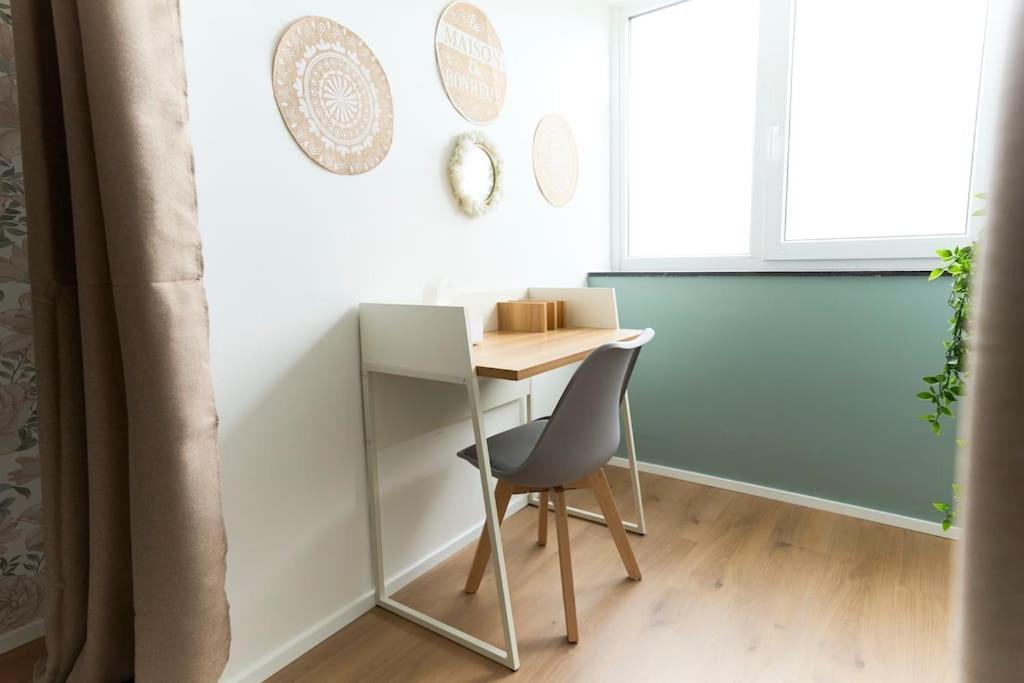 Hippie Chic ! Apartment มงส์ ภายนอก รูปภาพ