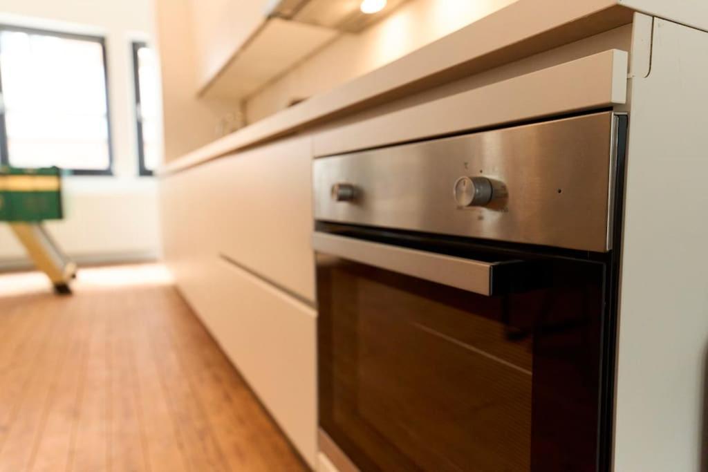 Hippie Chic ! Apartment มงส์ ภายนอก รูปภาพ
