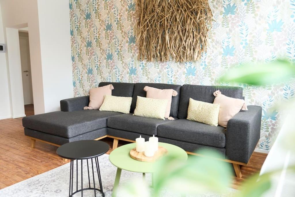 Hippie Chic ! Apartment มงส์ ภายนอก รูปภาพ